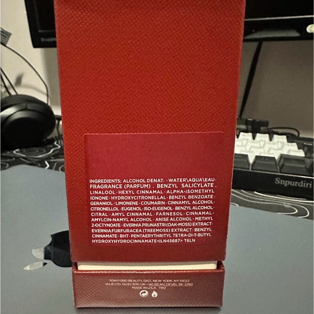 Tom Ford Lost Cherry Eau de Parfum - Picture 2 of 3